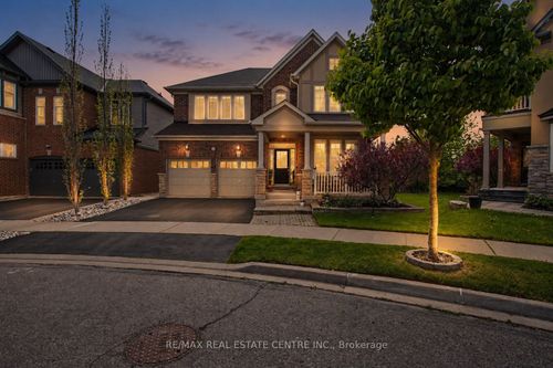 379 Wettlaufer Terr, Milton, ON, L9T7N4 | Card Image