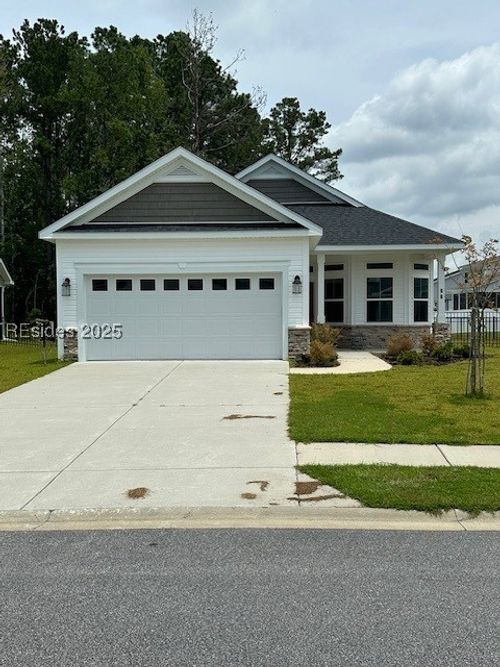 98 Ramport St, Ridgeland, SC, 29936-2002 | Card Image