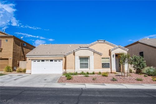 8200 Amersham Ave, Las Vegas, NV, 89129-7351 | Card Image