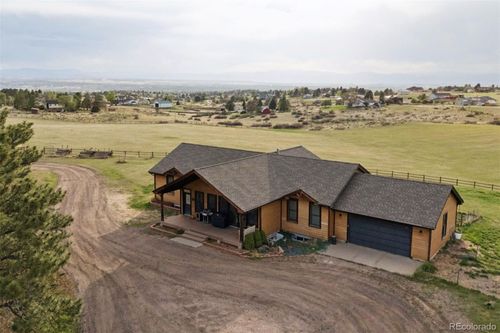 8857 E Parker Rd, Parker, CO, 80138-7208 | Card Image