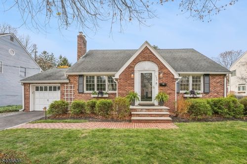 175 Green Village Rd, Madison, NJ, 07940-2517 | Card Image