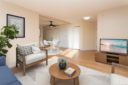 312-3460 Quadra St, Saanich, BC, V8X1G6 | Card Image