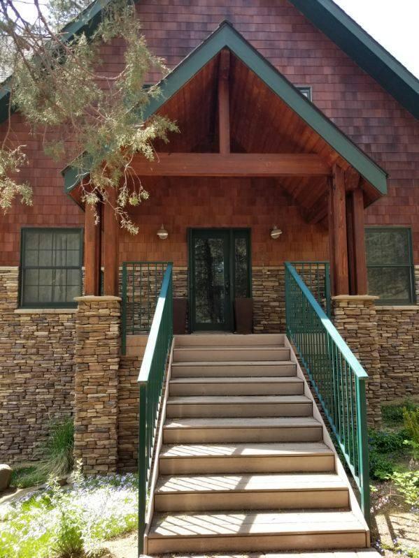 Coopers Hawk Rd, Klamath Falls, OR 97601
