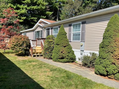 22 Medallion Rd, Holbrook, MA, 02343-1213 | Card Image