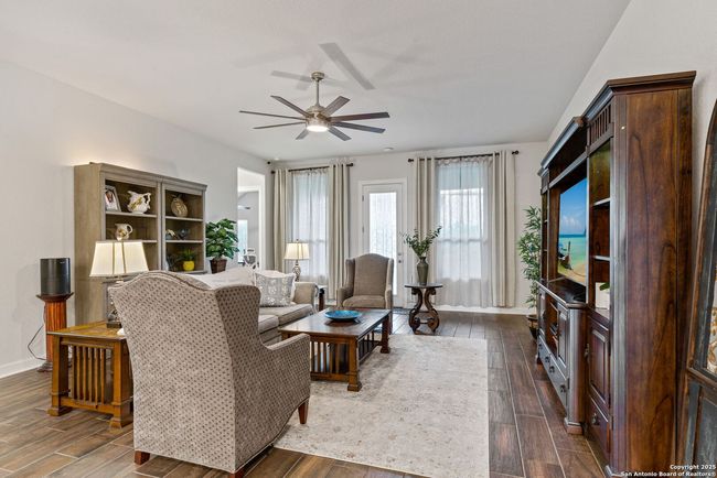 324 Rhapsody Rdg, House other with 3 bedrooms, 2 bathrooms and null parking in Spring Branch TX | Image 15