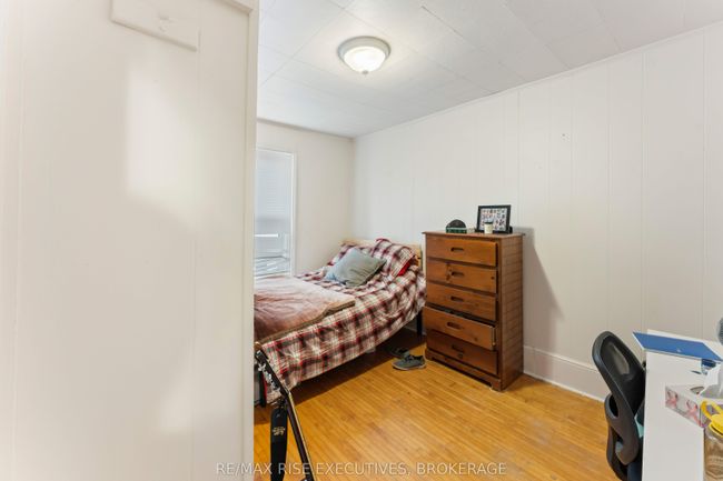 247 Queen St, Home with 5 bedrooms, 2 bathrooms and null parking in Kingston ON | Image 19