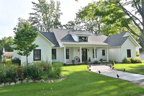 12075 Oakmont Dr, Conneaut Lake, PA, 16316-4137 | Card Image