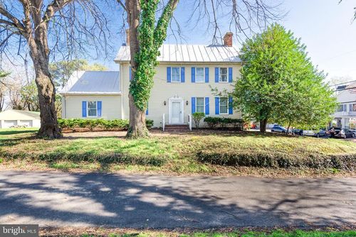 100 Wall St, QUEENSTOWN, MD, 21658-1373 | Card Image
