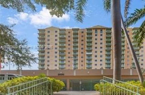 513-3500 Coral Way, Miami, FL, 33145 | Card Image