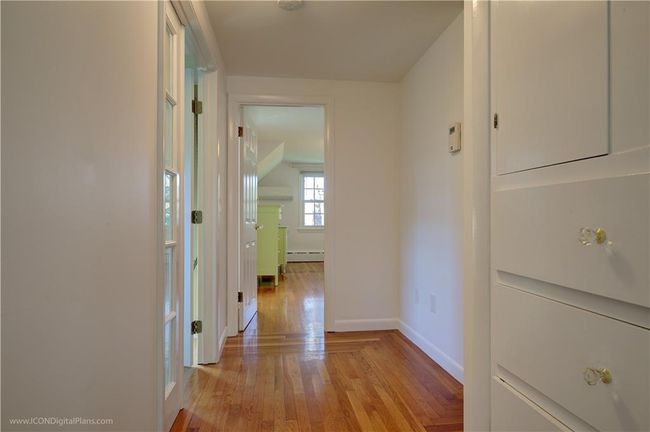 569 Turner Rd, Home with 4 bedrooms, 3 bathrooms and 6 parking in Middletown RI | Image 28