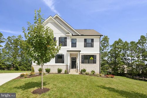 54 Fairfield Drive, STAUNTON, VA, 24401 | Card Image