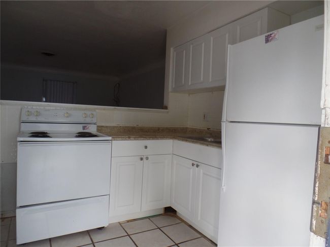 4647 14 Th Ave S, House other with 2 bedrooms, 1 bathrooms and null parking in St Petersburg FL | Image 5