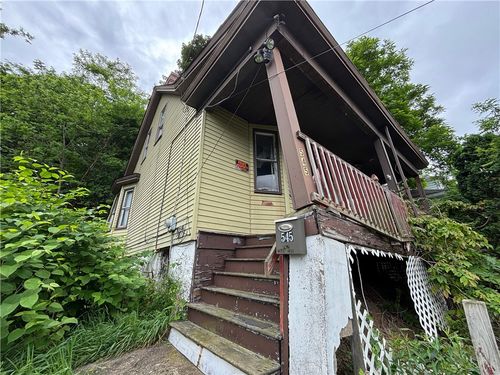 545 Boquet St, Carnegie, PA, 15106 | Card Image