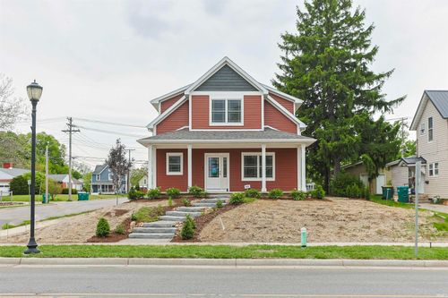 637 Lincolnway E, Mishawaka, IN, 46544-2209 | Card Image