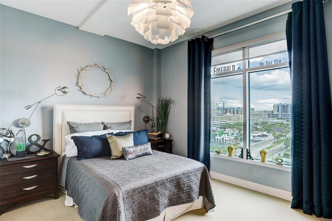 UNIT-802 - 500 Seawall Blvd, Condo with 2 bedrooms, 2 bathrooms and 1 parking in Galveston TX | Image 8