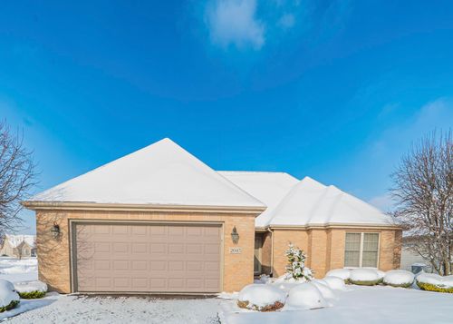 2045 Briarwood Ln, Highland, IN, 46322-5523 | Card Image