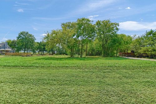 2524 Mountain Climb Rd, Sherman, TX, 75092 | Card Image