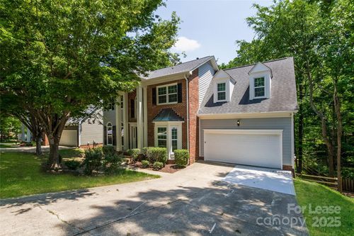 6232 Hickory Cove Ln, Charlotte, NC, 28269-1087 | Card Image