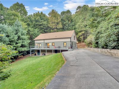 156 Tenessias Way, House other with 4 bedrooms, 3 bathrooms and null parking in Boone NC | Image 3