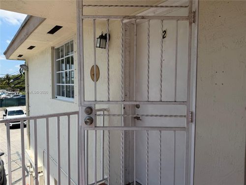 2-837 Se 8th Ct, Hialeah, FL, 33010-5745 | Card Image