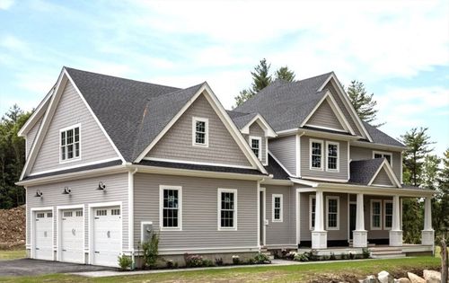 1 Sanderson Pl, Clinton, MA, 01510-2119 | Card Image