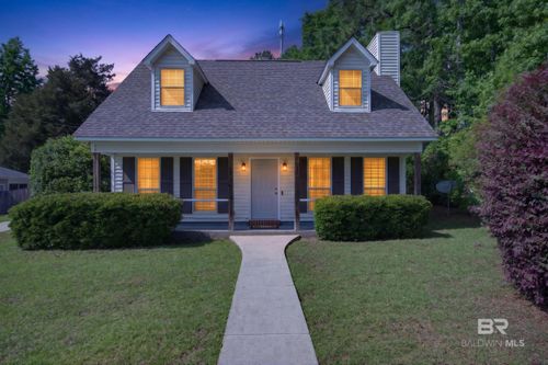 145 Country Club Dr, Daphne, AL, 36526-7429 | Card Image