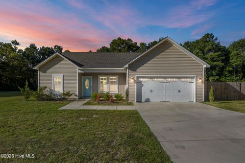 139 Queens Haven Rd, Hubert, NC, 28539-4627 | Card Image