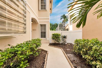 10897 Nw 46th Dr, House other with 4 bedrooms, 2 bathrooms and null parking in Coral Springs FL | Image 2