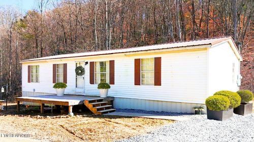 1290 Bluets Rd, Newport, TN, 37821-7555 | Card Image