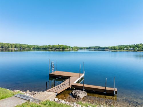 1801 Iris Cir, Horseshoe Bend, AR, 72512-5233 | Card Image