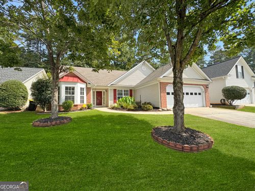 137 Alessie Dr, Newnan, GA, 30263-6979 | Card Image