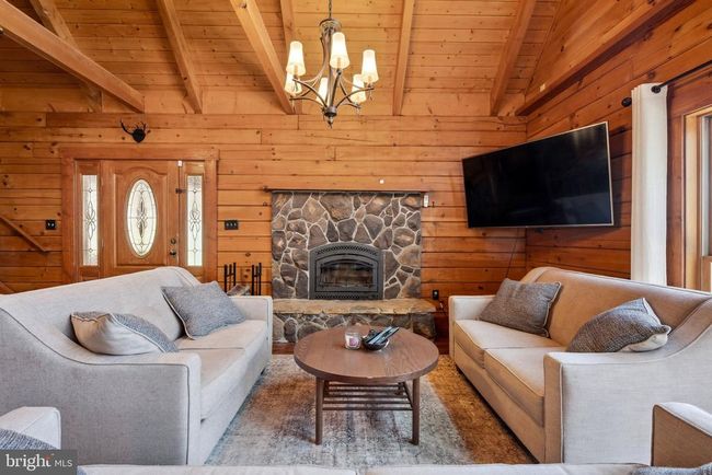 214 Windy Way, House other with 3 bedrooms, 2 bathrooms and null parking in FRONT ROYAL VA | Image 9