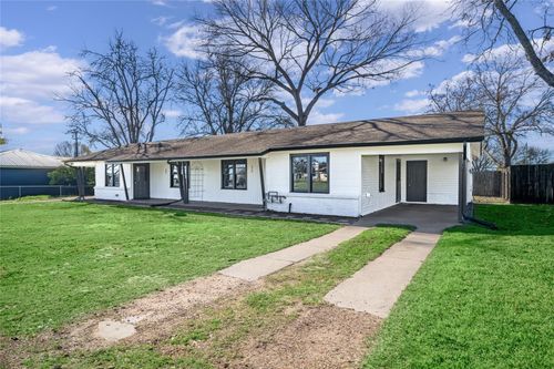 476 Ellinger Rd, La Grange, TX, 78945-3012 | Card Image