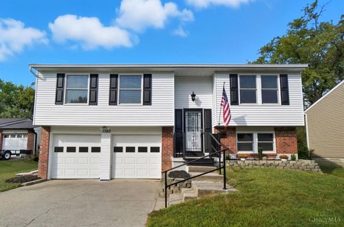 1380 Kenross Ct, Cincinnati, OH, 45240-2216 | Card Image