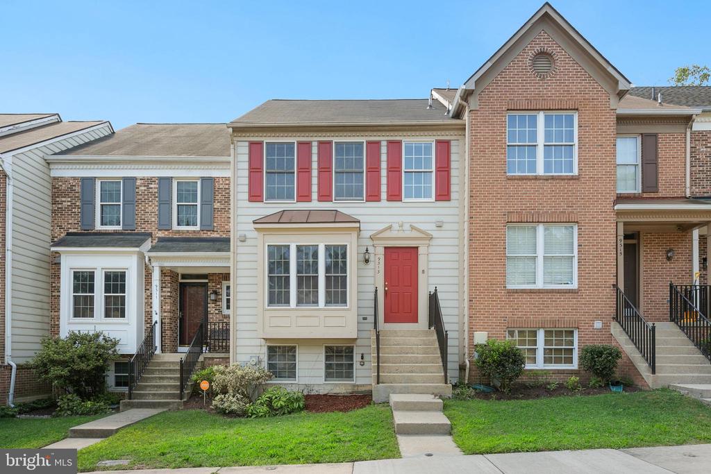 Sombersby Ct, Laurel, MD 20723