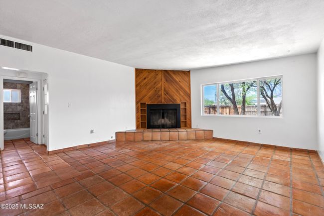 4812 e 3rd st-2-2 | Image 7