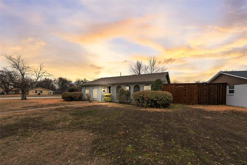 2234 Aloha Dr, Mesquite, TX, 75150-3729 | Card Image