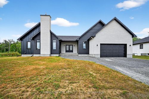 1694 Sharon St, Mountain, ON, K0E1S0 | Card Image