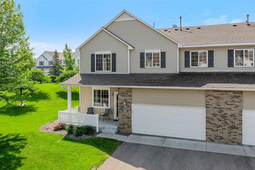 2204-4561 Blaylock Way, Inver Grove Heights, MN, 55076-1161 | Card Image