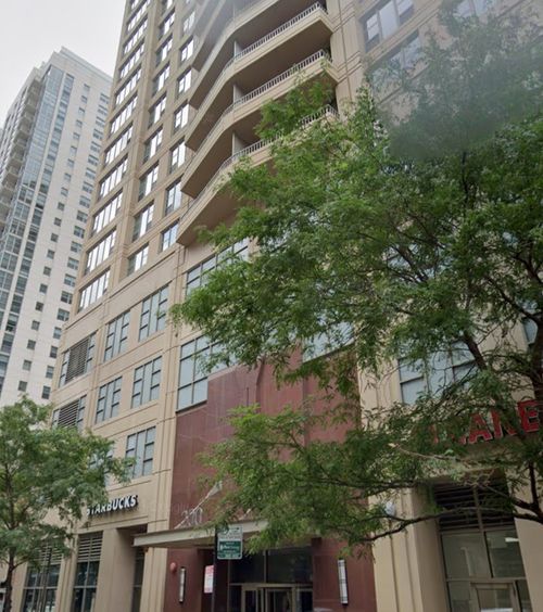 1807-200 N Jefferson St, Chicago, IL, 60661-1281 | Card Image