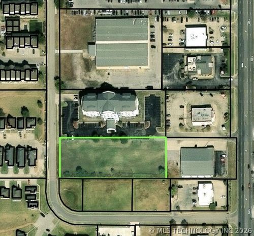 2107 Se Washington Blvd, Bartlesville, OK, 74006-7134 | Card Image