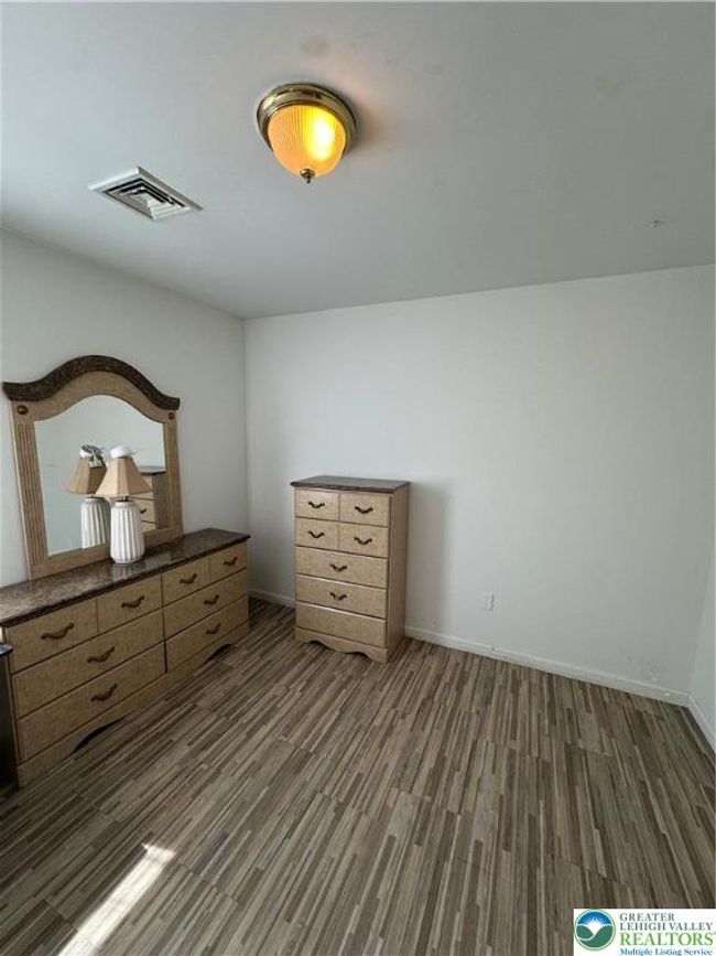 2215 N 3 Rd Ave, House other with 4 bedrooms, 2 bathrooms and null parking in Whitehall PA | Image 27