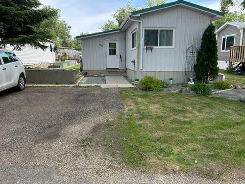 56 Greenbrook Villge E, Brooks, AB, T1R0R7 | Card Image