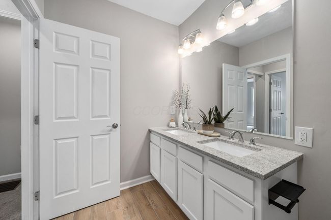 1342 E Fulton St, House other with 3 bedrooms, 3 bathrooms and null parking in Columbus OH | Image 25