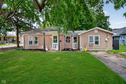 138 4th St, Greensburg, IN, 47240-1107 | Card Image