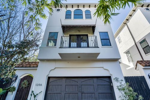 1206 W 24th St, Houston, TX, 77008-1824 | Card Image