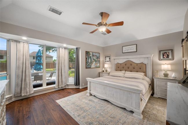29518 Timber Trail St, House other with 5 bedrooms, 4 bathrooms and 2 parking in Spring TX | Image 25