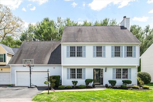 11-11 Crane Rd, Walpole, MA, 02081-4353 | Card Image