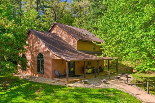 9258 Harding Road, PINE GROVE, WI, 54966 | Card Image