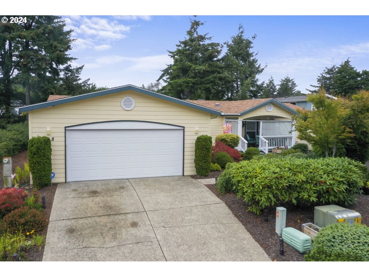 30th Way, Florence, OR 97439